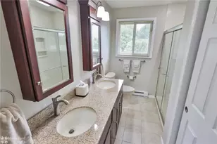 573 Longacre Dr, Lehigh Township, PA 18035 - Photo 11