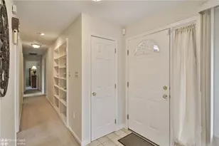 573 Longacre Dr, Lehigh Township, PA 18035 - Photo 3