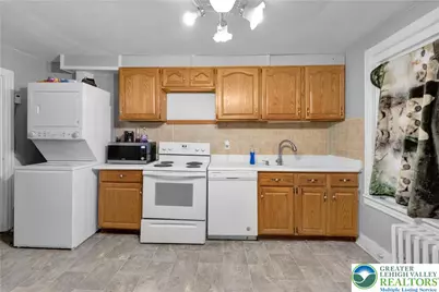 331 Broadway, Bethlehem, PA 18015 - Photo 11