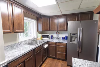 555 Elm Street, Emmaus Boro, PA 18049 - Photo 13