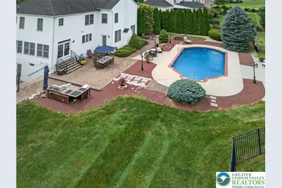 4508 Homestead Drive, Lower Nazareth Twp, PA 18064 - Photo 3