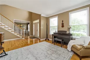 2549 Chandlee Ct, Macungie Boro, PA 18062 - Photo 5