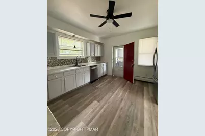 1564 Spruce Street, Stroudsburg, PA 18360 - Photo 15