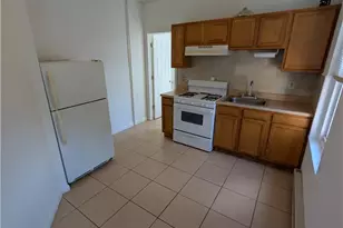 450 Carlton Ave, Bethlehem City, PA 18015 - Photo 5