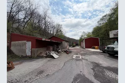 50 E 5th Street, Jim Thorpe, PA 18229 - Photo 3