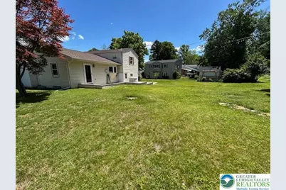 2065 Hopewell Road, Bethlehem City, PA 18017 - Photo 19