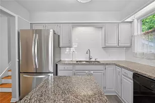 1032 Forest Dr, Stroudsburg, PA 18360 - Photo 21