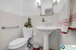 1118 N 28th St, South Whitehall Township, PA 18104 - Photo 11