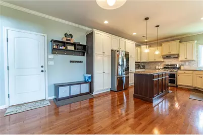2140 Eagles Landing Drive, Upper Nazareth Twp, PA 18064 - Photo 15