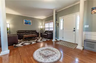 2140 Eagles Landing Dr, Upper Nazareth Twp, PA 18064 - Photo 3