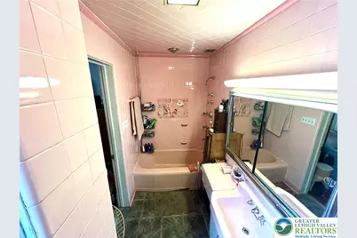 243 W Broad Street, Tamaqua Boro, PA 18252 - Photo 41