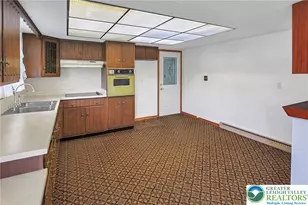 1004 Maple St, Pottsville, PA 17901 - Photo 17