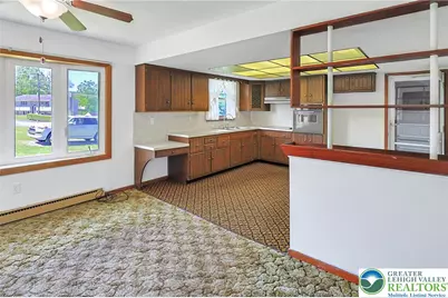 1004 Maple Street, Pottsville, PA 17901 - Photo 15