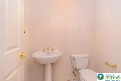 2931 Exeter Drive, Lower Macungie Township, PA 18049 - Photo 17