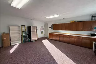 3146 Club Dr, Salisbury Township, PA 18103 - Photo 29