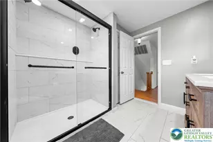 3146 Club Dr, Allentown City, PA 18103 - Photo 41