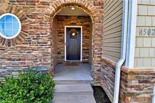 4502 Benjamin CT, Upper Milford Township, PA 18049 - Photo 3