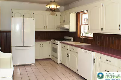 1020 Moravia Street, Lower Saucon Township, PA 18015 - Photo 27