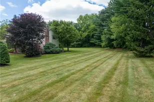 2516 Rachael Ln, South Whitehall Township, PA 18069 - Photo 37