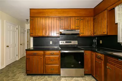 2516 Rachael Lane, South Whitehall Township, PA 18069 - Photo 5