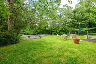 2516 Rachael Ln, South Whitehall Township, PA 18069 - Photo 35