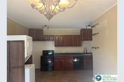 9175 Haaf Road #1 - Right, Upper Macungie Township, PA 18051 - Photo 3