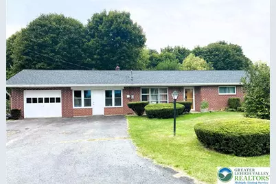 4405 Lehigh Drive, Lehigh Township, PA 18088 - Photo 1