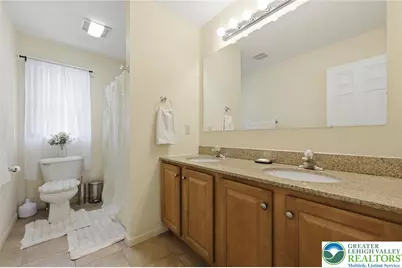 1017 Woodberry Drive, Mountain Top, PA 18707 - Photo 25