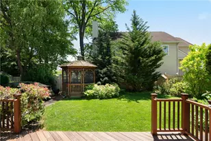 1646 W Cedar St, Allentown City, PA 18102 - Photo 9
