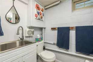1646 W Cedar St, Allentown City, PA 18102 - Photo 33