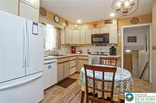 2125 W Fairview St, Allentown City, PA 18104 - Photo 13