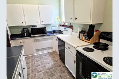 318 N 1st Street, Lehighton Boro, PA 18235 - Photo 3