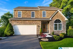 2123 Lincoln Ave, Whitehall Township, PA 18052 - Photo 1