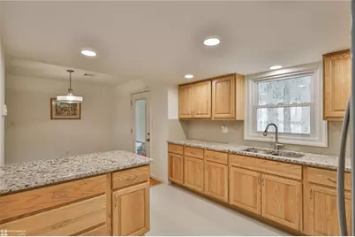 205 W Moorestown Road, Bushkill Twp, PA 18091 - Photo 5