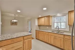 205 W Moorestown Rd, Bushkill Twp, PA 18091 - Photo 5