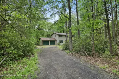 1585 Starry Lane, Chestnuthill Twp, PA 18330 - Photo 51