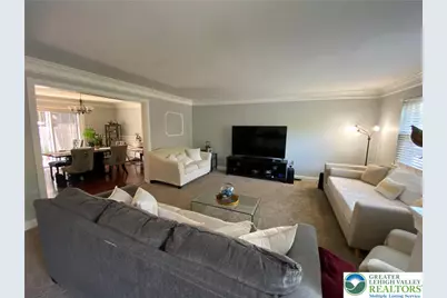 1656 Angela Drive, Bethlehem, PA 18017 - Photo 3