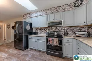 6 View Dr, Walnutport Boro, PA 18088 - Photo 9
