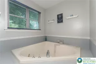 6 View Dr, Walnutport Boro, PA 18088 - Photo 17