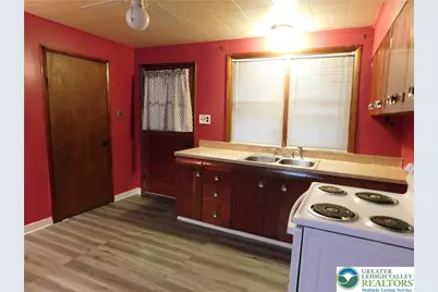 38 N Eighth, Mahanoy City Boro, PA 17948 - Photo 9
