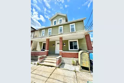 1690 Newport Avenue #4, Northampton Township, PA 18067 - Photo 1