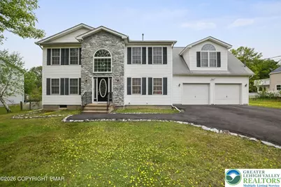 1149 Glade Drive S, Long Pond, PA 18334 - Photo 1