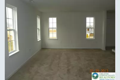 5985 Valley Forge Drive, Upper Saucon Township, PA 18036 - Photo 9