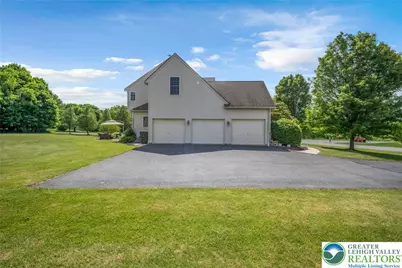 204 Bushkill Ridge Road, Bushkill Twp, PA 18091 - Photo 5
