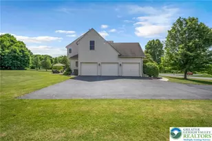 204 Bushkill Ridge Rd, Bushkill Twp, PA 18091 - Photo 5