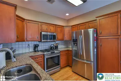 10 Cobblestone Drive, Palmer Twp, PA 18045 - Photo 5