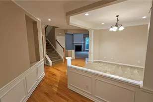 1814 Majestic Dr, South Whitehall Township, PA 18069 - Photo 3