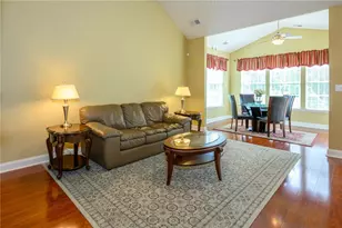 2040 Kingsview Rd, Macungie Boro, PA 18062 - Photo 7