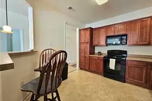 45 Moor Dr, Palmer Twp, PA 18045 - Photo 5