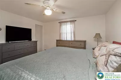 5560 Fairway Drive, Exeter Township, PA 19606 - Photo 9